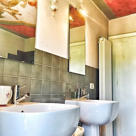 Avarizia Villa *